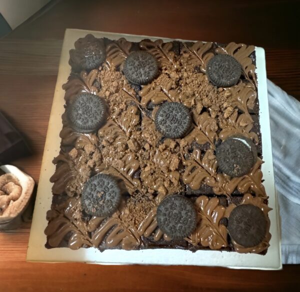 Nutella Oreo Brownie (15cm)