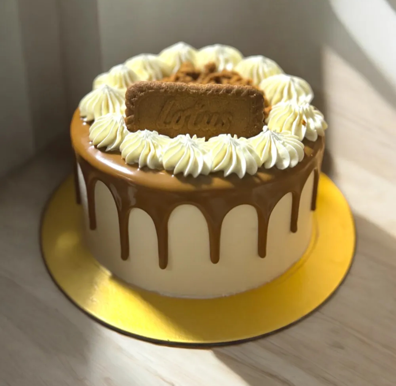 Lotus Biscoff Cake SG Butter Cakes