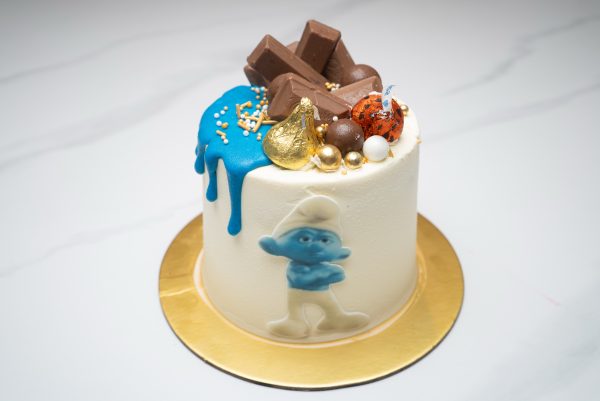 Grouchy Smurf Cake 4"